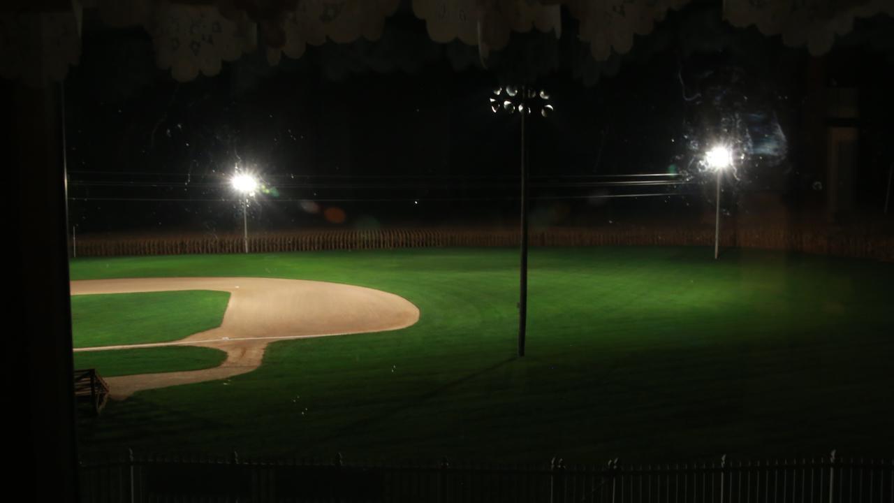 다이어스빌 Field Of Dreams House 아파트 외부 사진